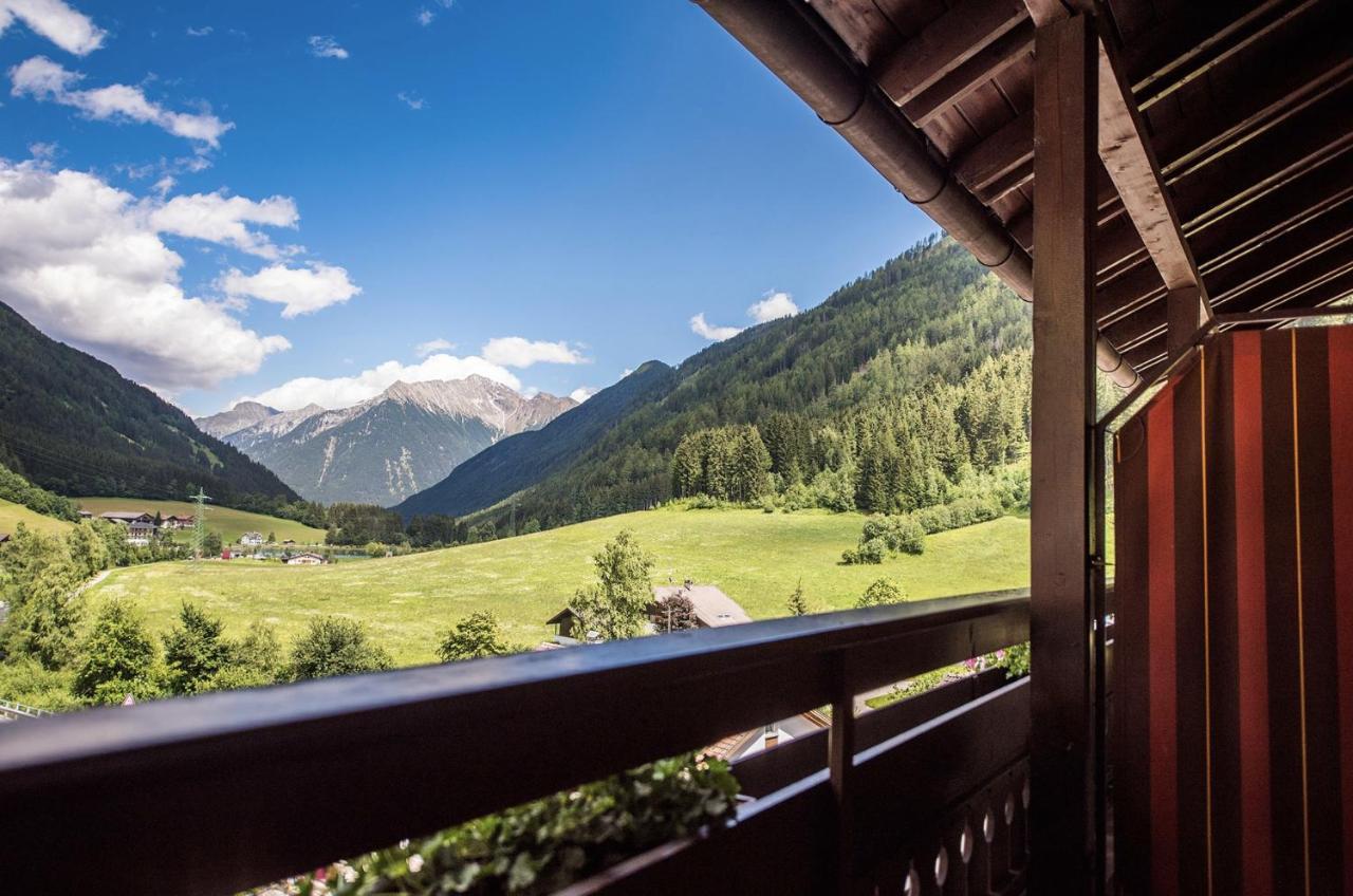 Hotel Muehlwald Bagian luar foto