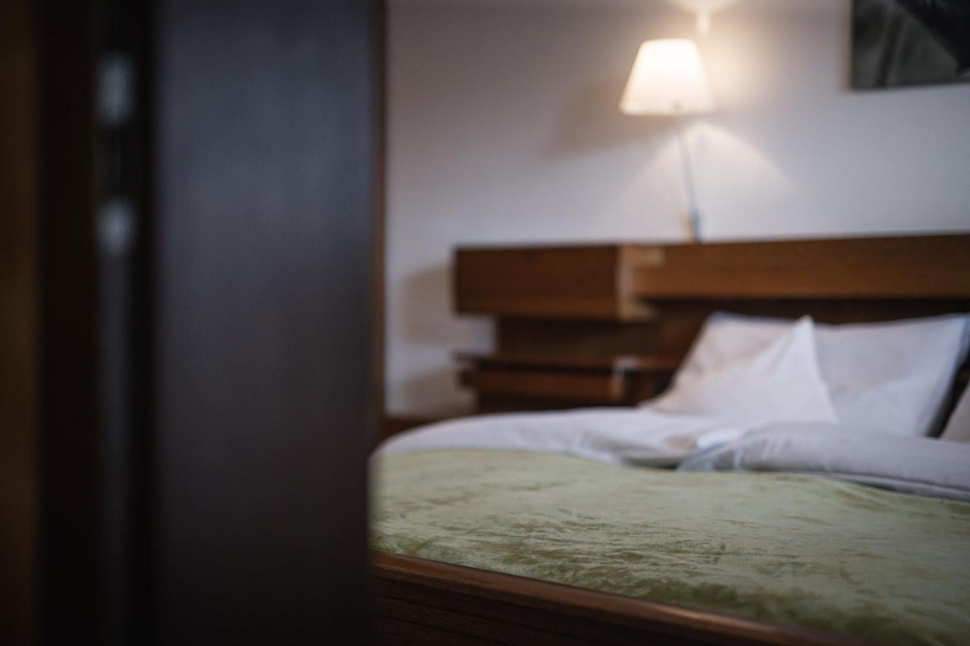 Hotel Muehlwald Bagian luar foto