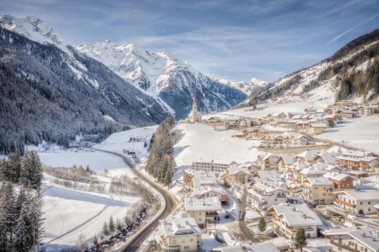 Hotel Muehlwald Bagian luar foto